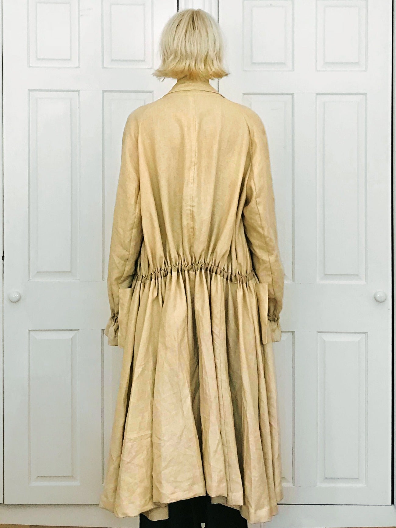 LOOK 2( Linen Trench Coat with Half moon bag & Slit trousers)