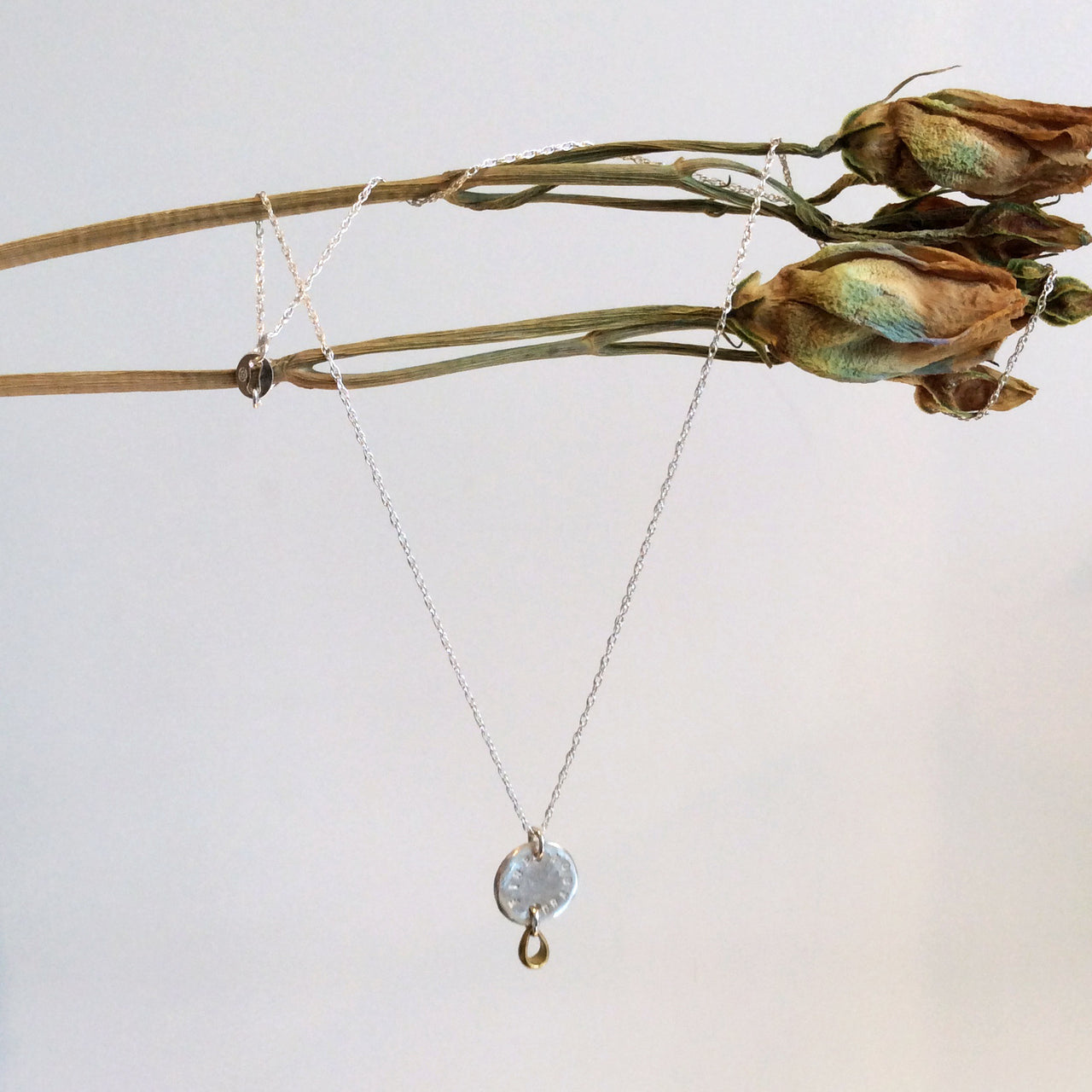 ORNAMENT & CRIME 'FIRE OVER DRAGON' NECKLACE W/ DROPLET