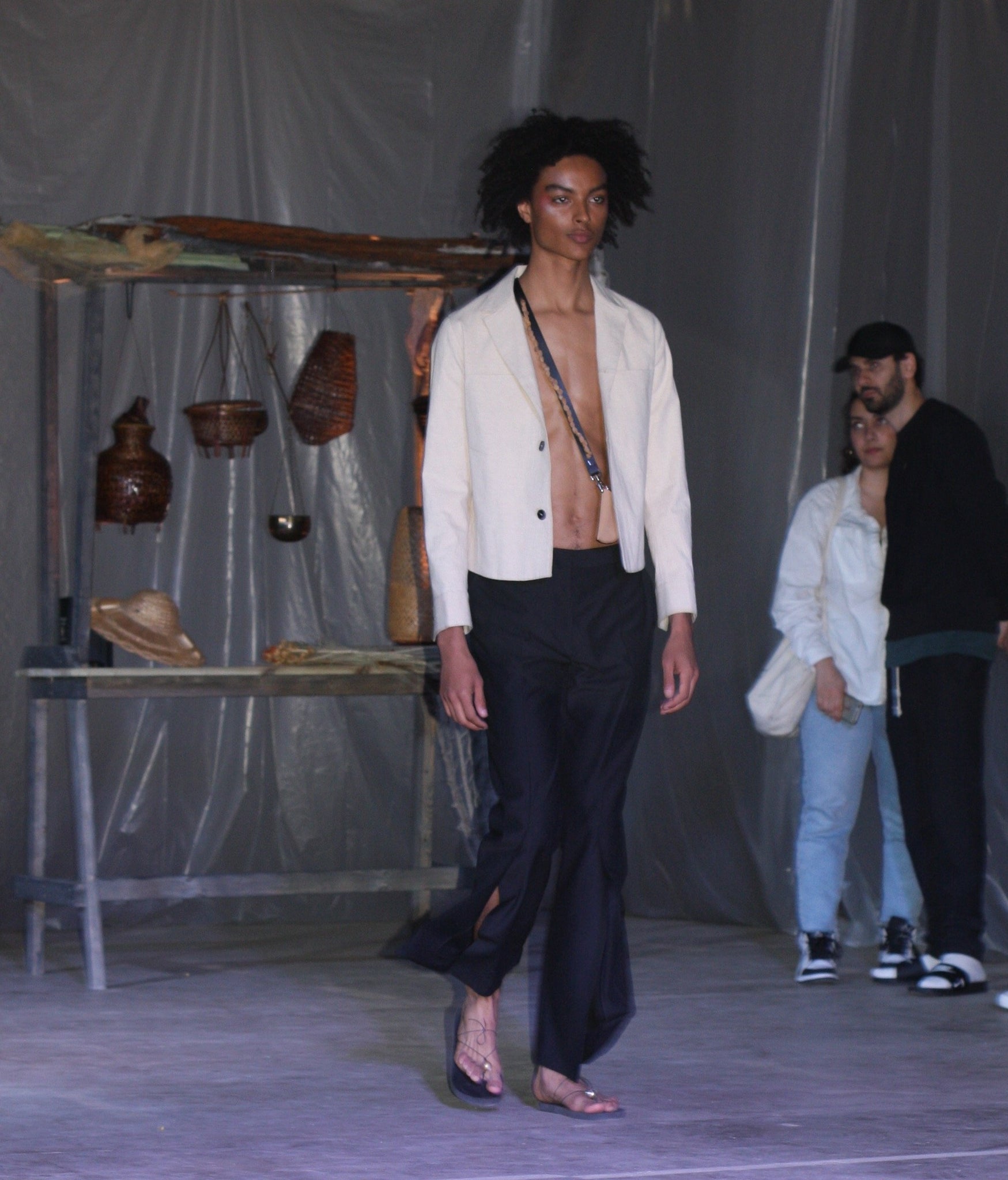 LOOK 8( NEWMAN WORK JACKET WITH HALK WAY SLIT TROUSERS)