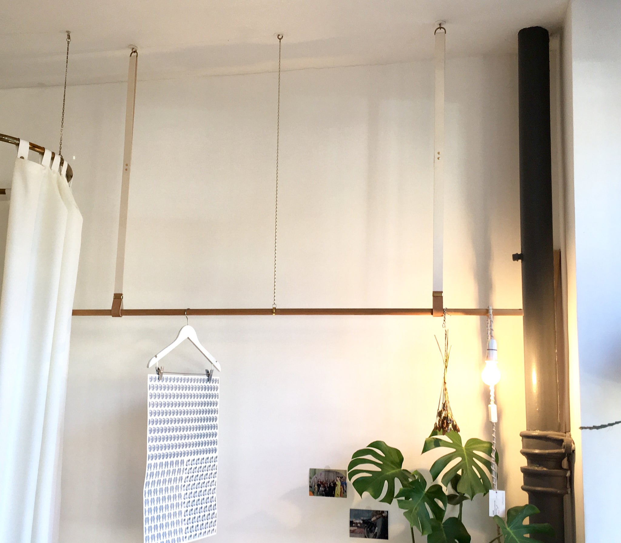 WONDEROUND HANDMADE BELTED DISPLAY HANGER SET